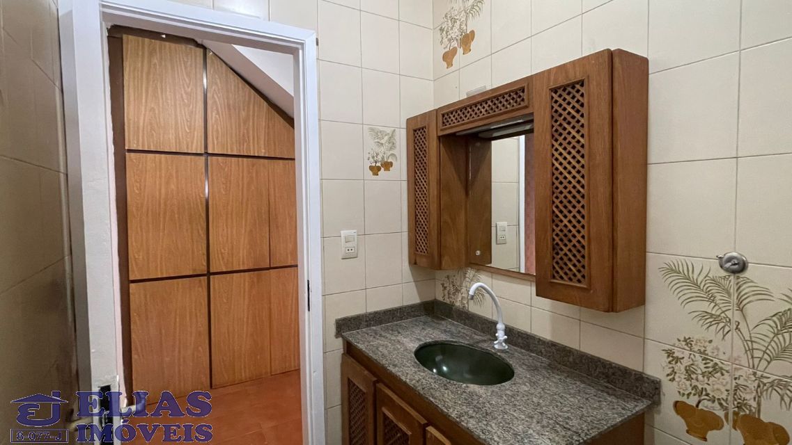 a4fef4c2-557f-47c7-9f7c-faf63d48fc2b-ELIAS SOBRADO Parque Vitoria 8862 