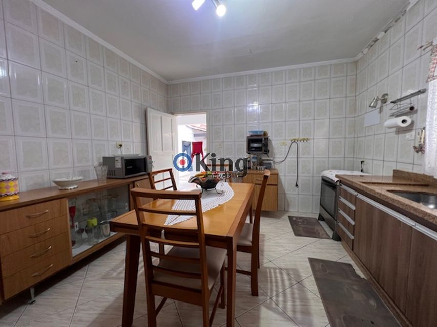 3f32fa7d-e9c0-4bce-8919-40d55fc65aad-KING IMOVEIS SOBRADO VILA SALETE 70640
