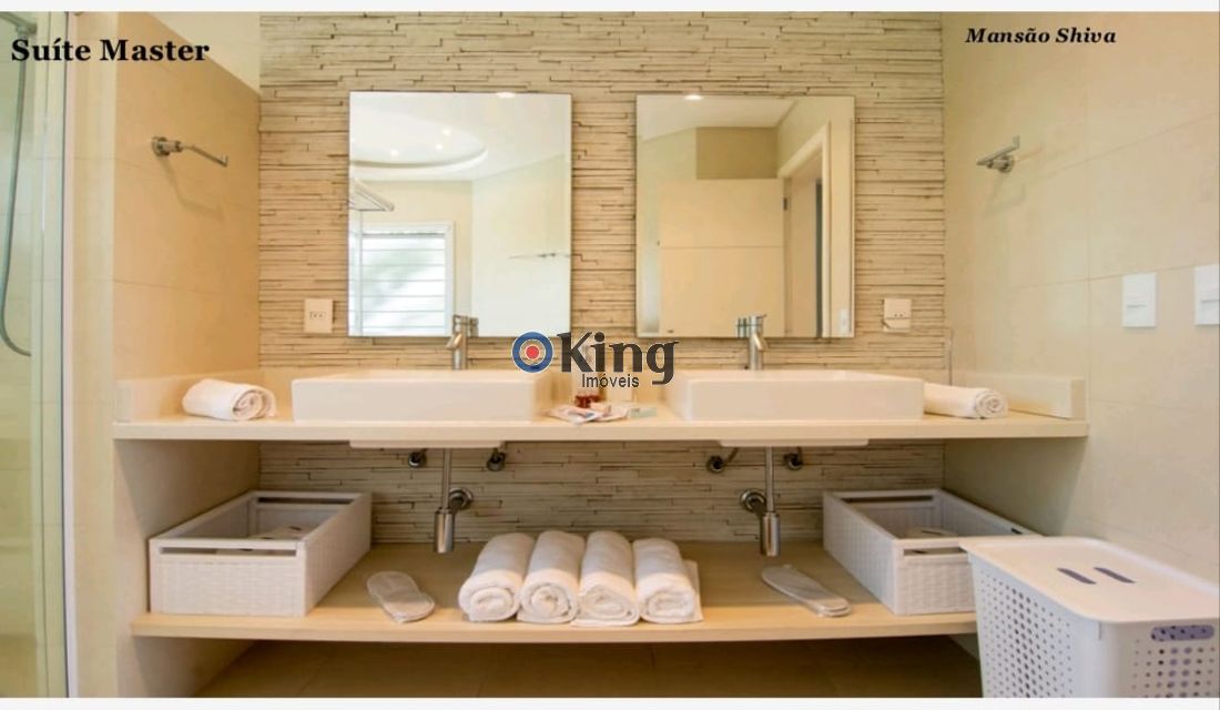 5ed53ec3-2fea-4103-81b8-2f2a58e5a5ec-KING IMOVEIS SOBRADO Jurere Internacional 74005