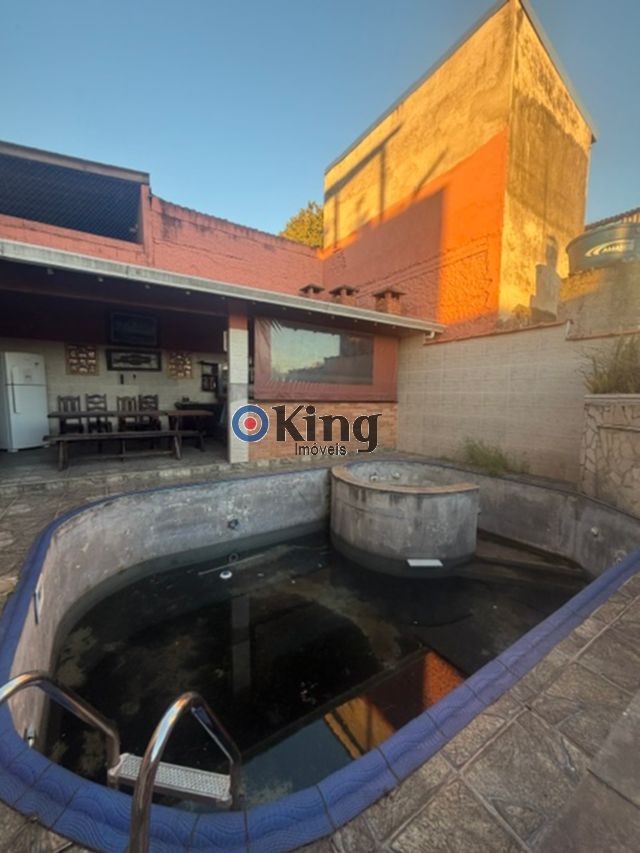 8d3a8cab-805b-47f0-9032-b8b4fc07f503-KING IMOVEIS SOBRADO VILA PIERINA 75915