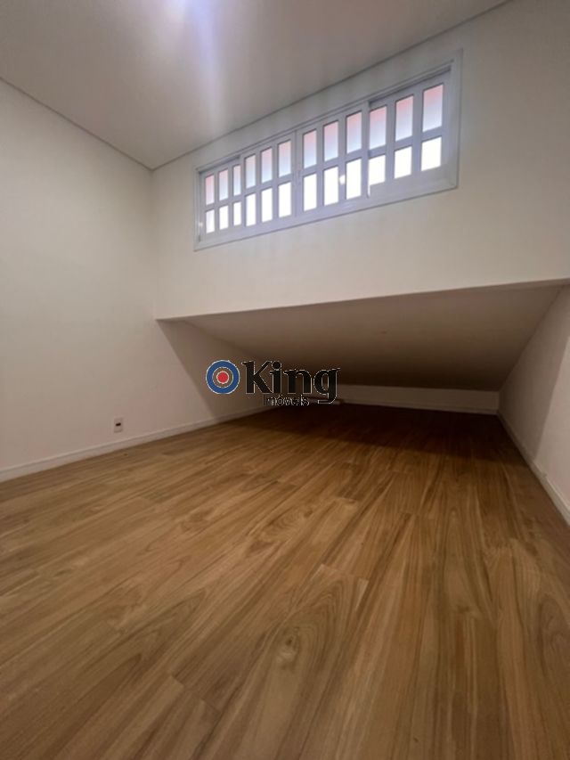 9aa5ce23-408e-4eff-942a-a9a5ba7e00be-KING IMOVEIS SOBRADO PENHA 70198