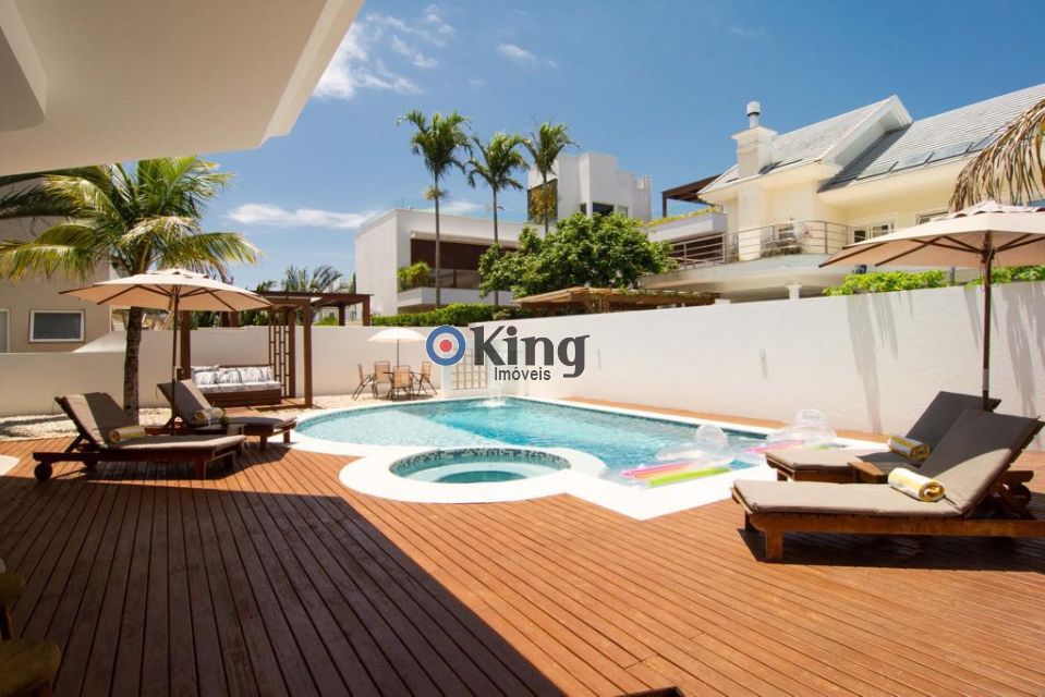 a14517a3-ec34-4fc4-8de5-cfa93e998638-KING IMOVEIS SOBRADO Jurere Internacional 73902