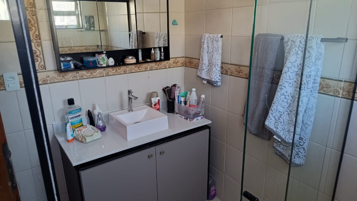 ab555937-8c1f-4a1b-b751-6ff27e7c6050-KING IMOVEIS SOBRADO VILA LONDRINA 64023