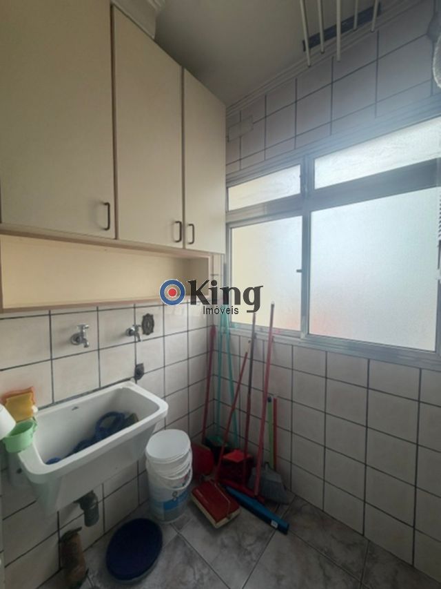 d917fbb3-326a-4c98-bc7c-f5d24a677bdc-KING IMOVEIS APARTAMENTO VILA ESPERANCA 76935
