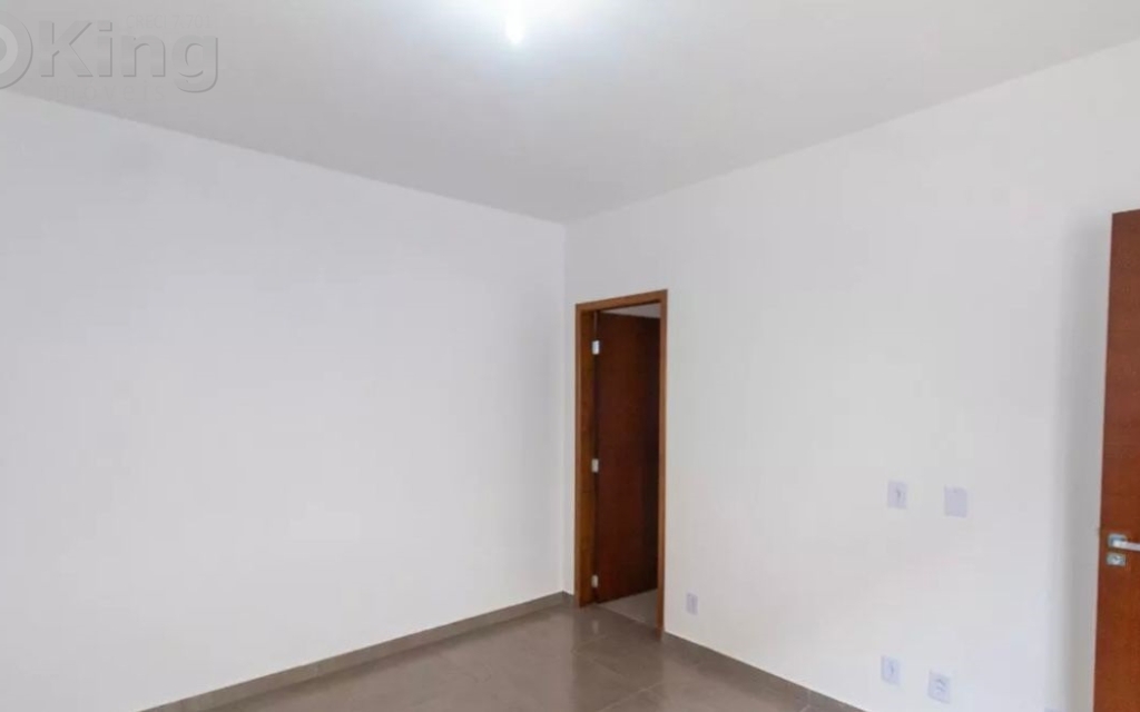 e414cd64-6a02-4196-a3a4-4c4872278b2b-KING IMOVEIS CASA ENGENHEIRO GOULART 45999