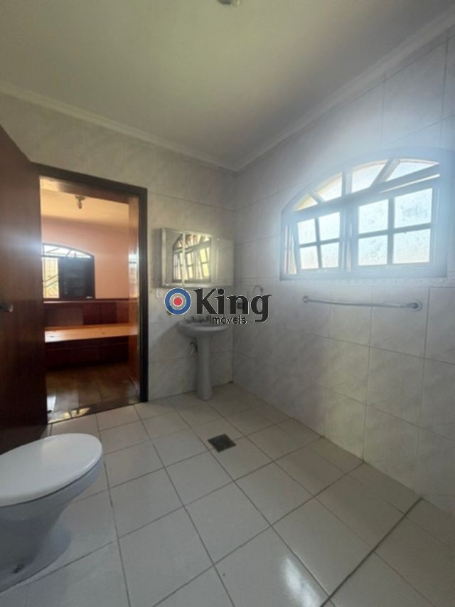edc59462-48fd-4560-8408-aea504ed7e7d-KING IMOVEIS SOBRADO ENGENHEIRO GOULART 75977