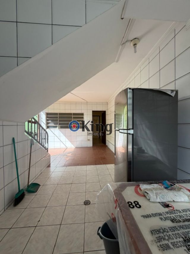 fbb8d356-33e1-4a43-9da4-9e9574e68e56-KING IMOVEIS SOBRADO VILA BEATRIZ 74851