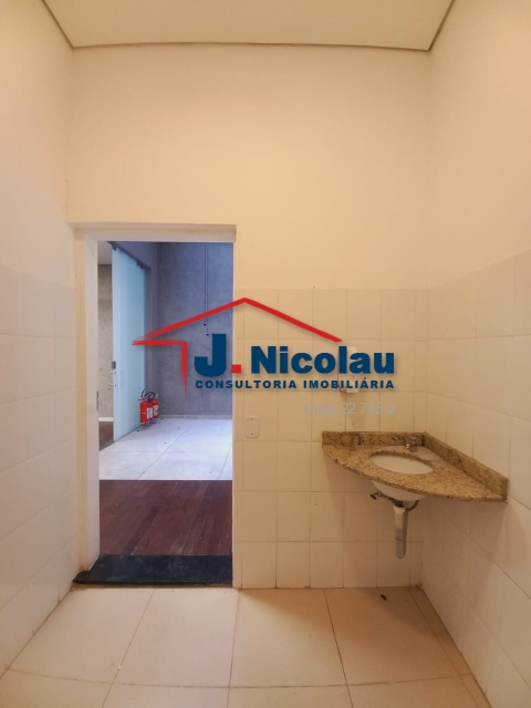 5ac1333a-418a-439c-b529-1bc69439fccc-JNICOLAU CONSULTORIA IMOBILIARIA LOJA REPUBLICA 37702 LOJA LOCAÇÃO CENTRO,  230m² 