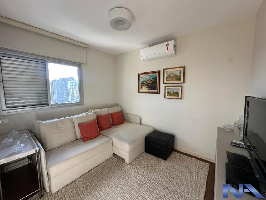 1980e4dd-a755-4504-9e62-77124a919d30-IMOBILIARIA NEWTON ALVAREZ APARTAMENTO VILA CLEMENTINO 122438 APARTAMENTO AMPLO PRÓXIMO A 23 DE MAIO E GRANDES HOSPITAIS, FACULDADES, COLÉGIOS, 3 DORMITÓRIOS  COM 2 SUITES, 3 VAGAS, VISTA LIVRE, PRÉDIO COM PORTARIA 24 HORAS LAZER, PRONTO PARA USO. 
Fundada em 1969, nossa empresa é referência na compra e venda de imóveis no eixo metrô Paraíso-Jabaquara, atendendo bairros estratégicos de São Paulo. Com expertise de décadas, oferecemos soluções personalizadas e ágeis, unindo segurança e rentabilidade. Especialistas em negociações transparentes, proporcionamos as melhores oportunidades para clientes e investidores no mercado imobiliário.