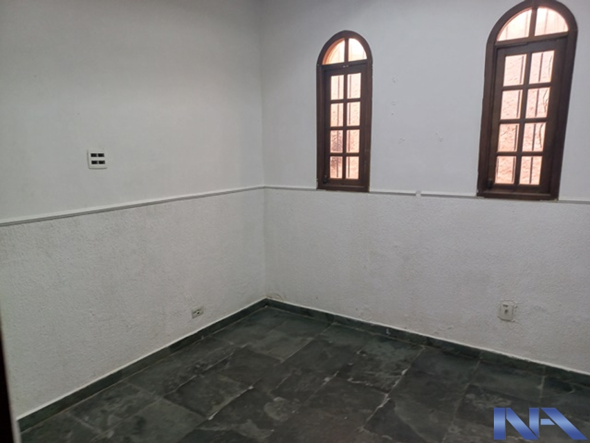 646b545c-a9f8-4045-b04b-2ffd5a80c85a-IMOBILIARIA NEWTON ALVAREZ CASA VILA CLEMENTINO 106004 CASA PARA COMERCIO, COM 04 SALAS, COPA, 02 VAGAS, PRÓXIMO AV ONZE DE JUNHO, REGIÃO COM ESCOLAS, FEIRAS, MUITOS PRÉDIOS AO REDOR, FÁCIL ACESSO A 23 DE MAIO E METRO, HOSPITAL SÃO PAULO E UNIFESP. 