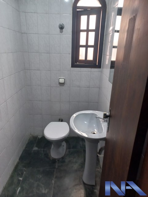 69d60ab4-d90d-4699-86fe-f3018f05c7c3-IMOBILIARIA NEWTON ALVAREZ CASA VILA CLEMENTINO 106011 CASA PARA COMERCIO, COM 04 SALAS, COPA, 02 VAGAS, PRÓXIMO AV ONZE DE JUNHO, REGIÃO COM ESCOLAS, FEIRAS, MUITOS PRÉDIOS AO REDOR, FÁCIL ACESSO A 23 DE MAIO E METRO, HOSPITAL SÃO PAULO E UNIFESP. 