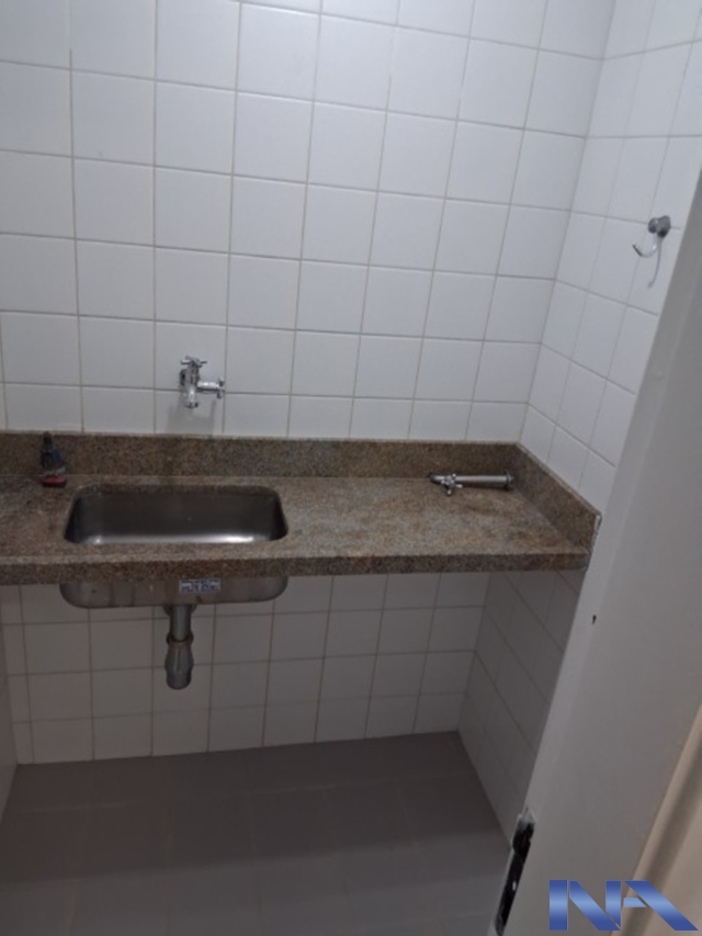 78188a1f-9a0a-4c8f-9e41-db489ef0f82b-IMOBILIARIA NEWTON ALVAREZ CONJCOML VILA MARIANA 124986 CONJ.COML. COMERCIAL 30m²  com 1 Salas, 2 Vagas, 1 Banheiros, Porteiro, Elevador Social, 11 Andares, 5 Quantidade por Andar. 