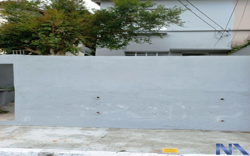 8f09c4e1-42af-4238-b54a-3cace21b9861-IMOBILIARIA NEWTON ALVAREZ SOBRADO BOSQUE DA SAUDE 74135 SOBRADO RESIDENCIAL 80m²  com 1 Sala, 2 Dormitórios, 1 Banheiro na parte inferior, Cozinha, Dormitório Empregada, Entrada Lateral, Quintal, sem garagem .

Fundada em 1969, nossa empresa é referência na compra e venda de imóveis no eixo metrô Paraíso-Jabaquara, atendendo bairros estratégicos de São Paulo. Com expertise de décadas, oferecemos soluções personalizadas e ágeis, unindo segurança e rentabilidade. Especialistas em negociações transparentes, proporcionamos as melhores oportunidades para clientes e investidores no mercado imobiliário.
