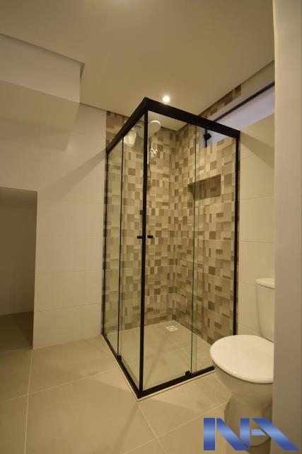 a939c299-e6f6-47f9-8fec-c4852d0c0a8b-IMOBILIARIA NEWTON ALVAREZ SOBRADO VILA MARIANA 105931 ÓTIMA LOCALIZAÇÃO, PARA INVESTIDOR, SOBRADO NOVO COM 09 STUDIOS, TOTALMENTE MOBILIADOS, TETO EM GESSO COM ILUMINAÇÃO, PISO EM PORCELANATO, LAVANDERIA COLETIVA, AQUECIMENTO CENTRAL, PORTARIA VIRTUAL, AR CONDICIONADO. RENDA MEDIA MENSAL DE 25.000,00.