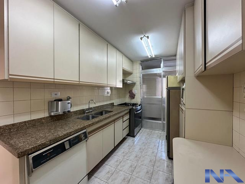 cb1f540a-ee63-45d9-a517-7e1696e0d232-IMOBILIARIA NEWTON ALVAREZ APARTAMENTO VILA CLEMENTINO 122441 APARTAMENTO AMPLO PRÓXIMO A 23 DE MAIO E GRANDES HOSPITAIS, FACULDADES, COLÉGIOS, 3 DORMITÓRIOS  COM 2 SUITES, 3 VAGAS, VISTA LIVRE, PRÉDIO COM PORTARIA 24 HORAS LAZER, PRONTO PARA USO. 
Fundada em 1969, nossa empresa é referência na compra e venda de imóveis no eixo metrô Paraíso-Jabaquara, atendendo bairros estratégicos de São Paulo. Com expertise de décadas, oferecemos soluções personalizadas e ágeis, unindo segurança e rentabilidade. Especialistas em negociações transparentes, proporcionamos as melhores oportunidades para clientes e investidores no mercado imobiliário.