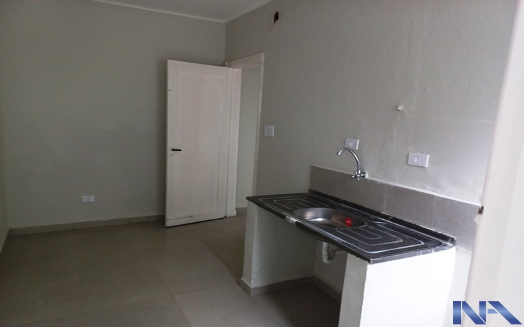 d96d68c6-89a4-4f31-a378-597da90b5588-IMOBILIARIA NEWTON ALVAREZ SOBRADO BOSQUE DA SAUDE 74149 SOBRADO RESIDENCIAL 80m²  com 1 Sala, 2 Dormitórios, 1 Banheiro na parte inferior, Cozinha, Dormitório Empregada, Entrada Lateral, Quintal, sem garagem .

Fundada em 1969, nossa empresa é referência na compra e venda de imóveis no eixo metrô Paraíso-Jabaquara, atendendo bairros estratégicos de São Paulo. Com expertise de décadas, oferecemos soluções personalizadas e ágeis, unindo segurança e rentabilidade. Especialistas em negociações transparentes, proporcionamos as melhores oportunidades para clientes e investidores no mercado imobiliário.
