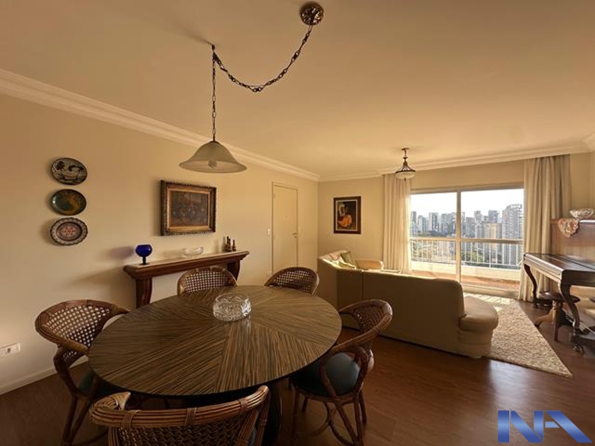 dd6c22d2-26d6-405a-9a85-a52148236d03-IMOBILIARIA NEWTON ALVAREZ APARTAMENTO VILA CLEMENTINO 122433 APARTAMENTO AMPLO PRÓXIMO A 23 DE MAIO E GRANDES HOSPITAIS, FACULDADES, COLÉGIOS, 3 DORMITÓRIOS  COM 2 SUITES, 3 VAGAS, VISTA LIVRE, PRÉDIO COM PORTARIA 24 HORAS LAZER, PRONTO PARA USO. 
Fundada em 1969, nossa empresa é referência na compra e venda de imóveis no eixo metrô Paraíso-Jabaquara, atendendo bairros estratégicos de São Paulo. Com expertise de décadas, oferecemos soluções personalizadas e ágeis, unindo segurança e rentabilidade. Especialistas em negociações transparentes, proporcionamos as melhores oportunidades para clientes e investidores no mercado imobiliário.