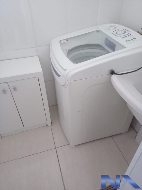 ecdec75d-0c16-4d8b-8d31-cd698ef906fd-IMOBILIARIA NEWTON ALVAREZ APARTAMENTO VILA MARIANA 123965 SEMI MOBILIADO - GARAGEM  QUE CABEM 2 CARROS - LINDO APARTAMENTO - ENTRAR E MORAR. 
Fundada em 1969, nossa empresa é referência na compra e venda de imóveis no eixo metrô Paraíso-Jabaquara, atendendo bairros estratégicos de São Paulo. Com expertise de décadas, oferecemos soluções personalizadas e ágeis, unindo segurança e rentabilidade. Especialistas em negociações transparentes, proporcionamos as melhores oportunidades para clientes e investidores no mercado imobiliário.