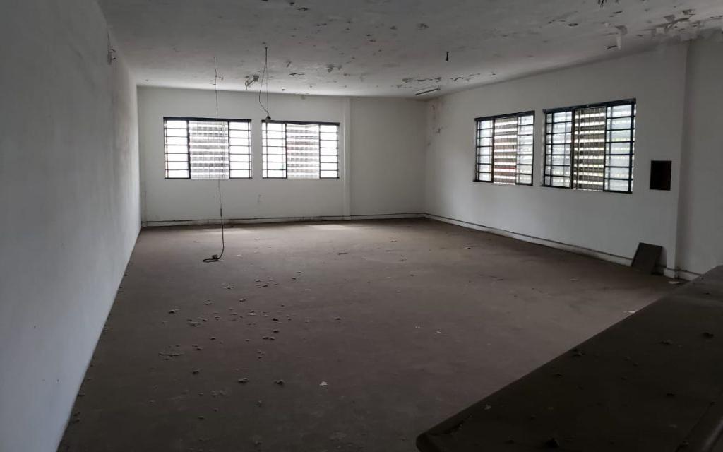 CORRADINI COMERCIAL cambuci 520 Climaco Barbosa 150m2