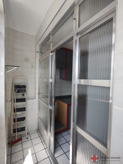 08b8760e-978d-4613-b926-8723a4d1aae8-PRUMO IMOVEIS APARTAMENTO Vila Diva 37144 APTO CONSERVADO, COM 02 DORMITÓRIOS, SALA AMPLIADA, COZINHA PLANEJADA, BANHEIRO SOCIAL, ÁREA DE SERVIÇO, 01 VAGA P/ 01 AUTO. ACABAMENTO EM PISO CERÂMICO, PINTURA NOVA, GUARDA-ROUPA EMBUTIDO.

LOCALIZAÇÃO PRIVILEGIADA,  À 01 QUADRA DA AV. SAPOPEMBA, AO REDOR DA AV. VEREADOR ABEL FERREIRA, AV. RENATA, ETC...

FARTO COMÉRCIO - PRÓXIMO DO FÓRUM REGIONAL IX DA VILA PRUDENTE, CASAS BAHIA, BANCO DA CAIXA, SANTANDER, BRASIL, SUPERMERCADO EXTRA, AÇOUGUE BUENAS CARNES, DROGRARIA SÃO PAULO.

PREFERÊNCIA: CASAL C/ 01 FILHO, PET DE PEQUENO PORTE.

GARANTIA: SEGURO FIANÇA OU FIADOR. 



