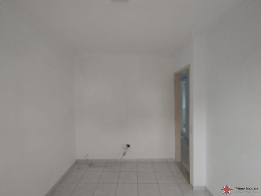 3f89e842-1681-471e-a23d-7e6ede7269fc-PRUMO IMOVEIS APARTAMENTO Agua Rasa 36237 APTO CONSERVADO COM 56 MTS, COM 02 DORMITÓRIOS, SALA AMPLIADA P/ DOIS AMBIENTES, COZINHA PLANEJADA, ÁREA DE SERVIÇO C/ ARMÁRIOS, BANHEIRO SOCIAL, VAGA P/ 01 AUTO. ACABAMENTO EM PISO CERÂMICO, JANELAS EM ALUMINÍO BRILHANTE, PORTAS EM MADEIRA, BOX DE VIDRO.

ACEITA FINANCIAMENTO BANCÁRIO. DOC REGULAR. 

CONDOMINÍO E INFRA-ESTRUTURA COMPLETA (PISCINAS, PLAYGROUND, BICICLETÁRIO, QUADRA-POLIESPORTIVA, ACADÊMIA, MERCADO 24 HRS, PORTARIA, ELEVADOR DE SERVIÇO E SOCIAL). PRÉDIO C/ GERADOR E POÇO ARTESIANO. 

LOCALIZAÇÃO DIFERENCIADA, PRÓXIMO DA FUTURA ESTAÇÃO SANTA CLARA DO METRÔ, SITUADO AO REDOR DA AV. SAPOPEMBA (ALTURA DO Nº 1101), AV. REGENTE FEIJÓ, À 04 QUADRAS DA AV. SALIM FARAH MALUF.

RICO EM COMÉRCIO - PADARIA, FARMÁCIA, POSTO DE COMBUSTIVÉL, HOSPITAL, SUPERMERCADO, ETC...

FARTA CONDUÇÃO - Á 02 QUADRAS DO PONTO DE ÔNIBUS - ACESSIVÉL VÁRIAS LINHAS DE ÔNIBUS E LOTAÇÃO. 