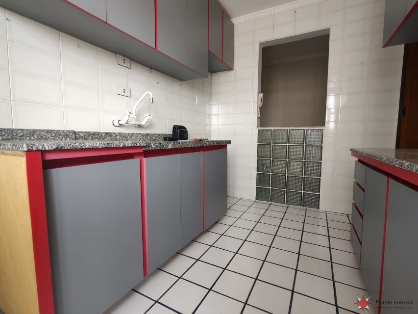 784d3919-ea57-40b3-a13d-17d92c7e9f64-PRUMO IMOVEIS APARTAMENTO Vila Diva 37151 APTO CONSERVADO, COM 02 DORMITÓRIOS, SALA AMPLIADA, COZINHA PLANEJADA, BANHEIRO SOCIAL, ÁREA DE SERVIÇO, 01 VAGA P/ 01 AUTO. ACABAMENTO EM PISO CERÂMICO, PINTURA NOVA, GUARDA-ROUPA EMBUTIDO.

LOCALIZAÇÃO PRIVILEGIADA,  À 01 QUADRA DA AV. SAPOPEMBA, AO REDOR DA AV. VEREADOR ABEL FERREIRA, AV. RENATA, ETC...

FARTO COMÉRCIO - PRÓXIMO DO FÓRUM REGIONAL IX DA VILA PRUDENTE, CASAS BAHIA, BANCO DA CAIXA, SANTANDER, BRASIL, SUPERMERCADO EXTRA, AÇOUGUE BUENAS CARNES, DROGRARIA SÃO PAULO.

PREFERÊNCIA: CASAL C/ 01 FILHO, PET DE PEQUENO PORTE.

GARANTIA: SEGURO FIANÇA OU FIADOR. 



