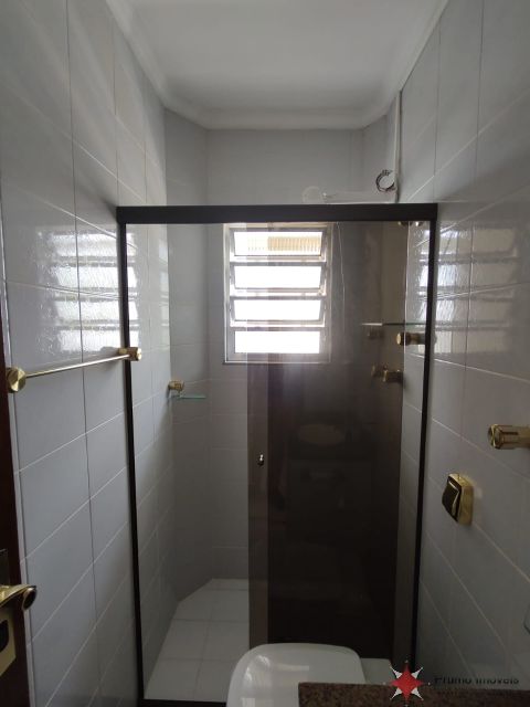 80c3ef51-9530-434c-8bbb-d896195a6844-PRUMO IMOVEIS APARTAMENTO Vila Diva 37141 APTO CONSERVADO, COM 02 DORMITÓRIOS, SALA AMPLIADA, COZINHA PLANEJADA, BANHEIRO SOCIAL, ÁREA DE SERVIÇO, 01 VAGA P/ 01 AUTO. ACABAMENTO EM PISO CERÂMICO, PINTURA NOVA, GUARDA-ROUPA EMBUTIDO.

LOCALIZAÇÃO PRIVILEGIADA,  À 01 QUADRA DA AV. SAPOPEMBA, AO REDOR DA AV. VEREADOR ABEL FERREIRA, AV. RENATA, ETC...

FARTO COMÉRCIO - PRÓXIMO DO FÓRUM REGIONAL IX DA VILA PRUDENTE, CASAS BAHIA, BANCO DA CAIXA, SANTANDER, BRASIL, SUPERMERCADO EXTRA, AÇOUGUE BUENAS CARNES, DROGRARIA SÃO PAULO.

PREFERÊNCIA: CASAL C/ 01 FILHO, PET DE PEQUENO PORTE.

GARANTIA: SEGURO FIANÇA OU FIADOR. 



