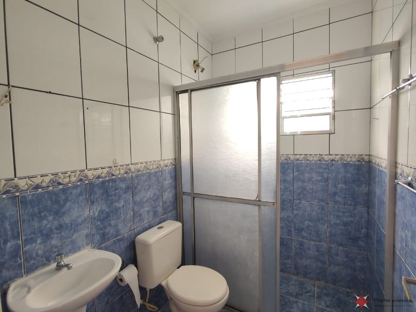 98e6124e-fbb5-4682-8375-47fd38042c17-PRUMO IMOVEIS CASA Chacara Belenzinho 36947 OPORTUNIDADE, CASA TÉRREA COM 02 AMPLOS DORMITÓRIOS, SALA P/ DOIS AMBIENTES, COZINHA, BANHEIRO SOCIAL, ÁREA DE SERVIÇO, QUINTAL, GARAGEM COBERTA P/ 02 AUTOS. ACABAMENTO EM PISO CERÂMICO.

LOCALIZAÇÃO PRIVILEGIADA - À 02 QUADRAS DO CO DA AV. ANTÔNIO MANOGRASSO (PRÓXIMO DA FEIRA DE RUA DE SABÁDO), AO REDOR DA AV. JOÃO XXIII, , AV. VEREADOR ABEL FERREIRA, E AV. RENATA. 

FARTO COMÉRCIO - PRÓXIMO DA PEFUMARIA OZZI, HORTI-FRUT, SUPERMERCADO NEGREIROS - SITUADOS NA AV. RENATA.

RICO EM TRANSPORTE PÚBLICO - À 25 MINUTOS DA ESTAÇÃO CARRÃO E TATUAPÉ DO METRÔ.



