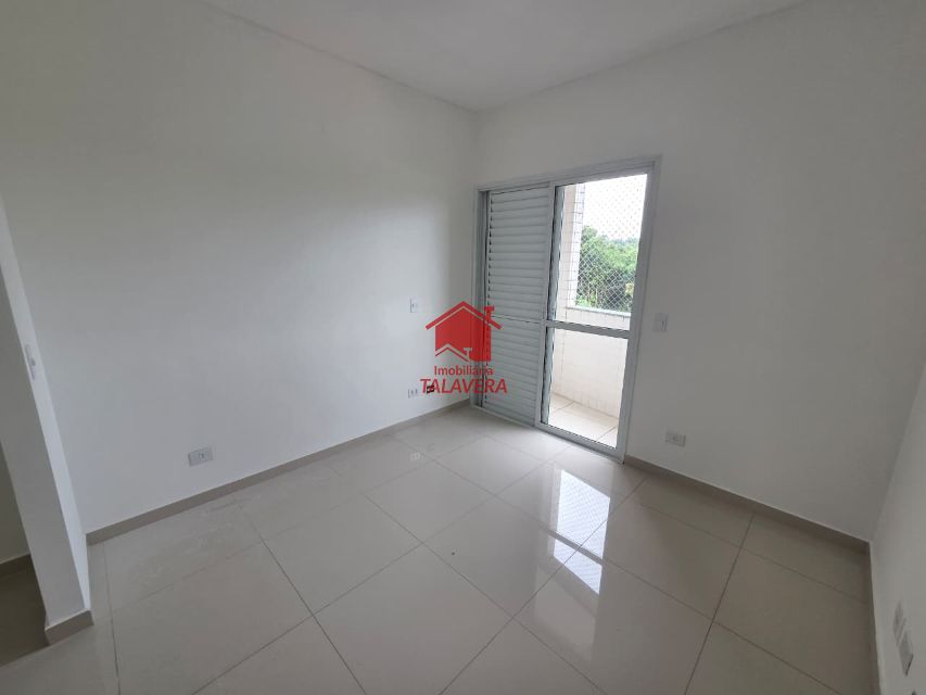 02d4b347-73ab-4ce5-9caf-38cfc29e2376-TALAVERA COBERTURA Ceramica 21090 Cobertura de 220m² com 04 dormitórios sendo 01 suite, 01 sala para 02 ambientes, 01 cozinha ,02 banheiro social, 01 área gourmet ampla , 01 dispensa,01 area de serviço, 03 vagas de garagem. Prédio com elevador e salão de festas com churrasqueira.



Imóvel fica bem localizado .

Vamos visitar?

