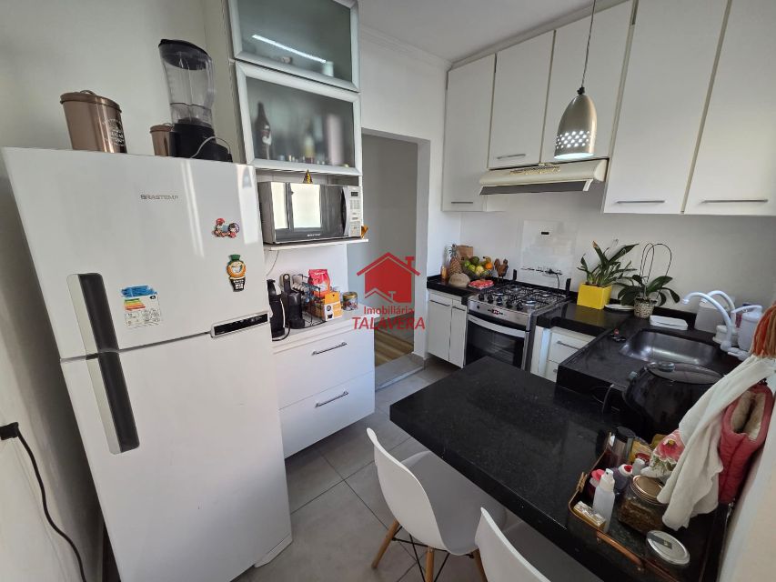 0351e2e2-4b64-4f52-b61a-0bcf9a1cf29f-TALAVERA APARTAMENTO VILA VALPARAISO 21195 Apartamento de 100m² com 03 dormitórios sendo 01 suíte com sacada  , 01 sala para 02 ambientes, 01 cozinha planejada ,01 banheiro social ,01area de serviço ,02 vagas de garagem.

Diferenciais 

Rack, mesa com 06 cadeiras , armários, fogão, geladeira , micro-ondas, lavadora e mesa com 2 cadeiras 


Imóvel fica bem localizado 



Vamos visitar?
