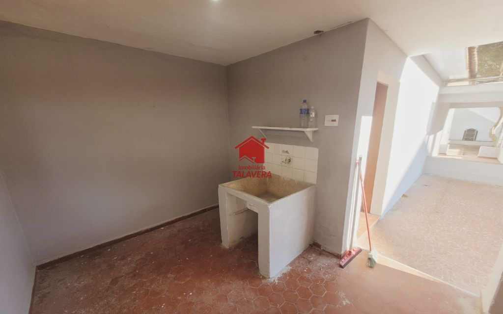 04941421-3b58-4db1-b69a-1b78da0f5e79-TALAVERA CASA Campestre 16020 Casa Térrea Residencial!

O imóvel encontra-se a poucos metros da Rua Marina e  Próximo a Av. Kennedy.

A região é ótima para você que busca praticidade, segurança e entretenimento, agende já uma visita!

Principais características:
01 Dormitórios, 01 Sala, 01 Cozinha, 01 Banheiro, 01 Área de serviço e 01 vaga.



Vamos visitar?