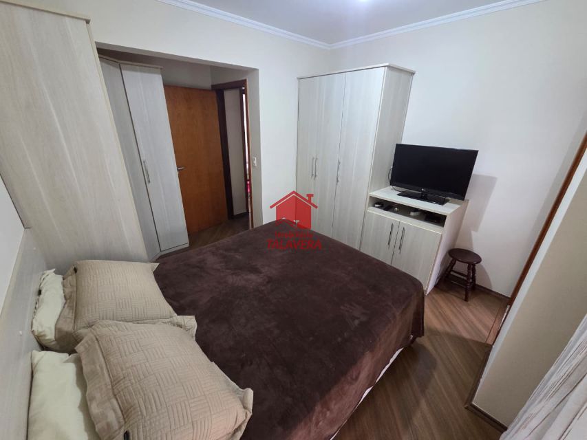 0833f68e-d96f-4cda-97a4-1c38ae987776-TALAVERA APARTAMENTO Santa Maria 21009 Apartamento com 81,98m
02 dormitórios (01 suíte e sacada) - sala 02 ambientes com sacada - cozinha - banheiro social - área de serviço - 02 vagas.
Prédio com elevador - salão de festas - academia - quadra - churrasqueira.