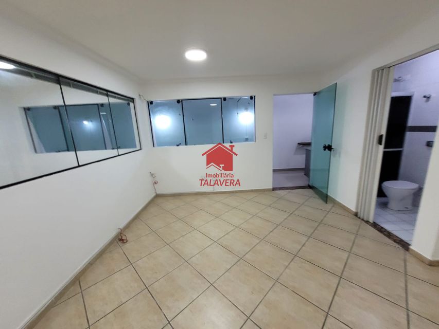 0e7ee017-a85d-485b-9b30-99d7ab186d7a-TALAVERA SALA COMERCIAL Olimpico 19475 50m² - 02 salas (sendo uma ampla e outra privada) - banheiro - copa.