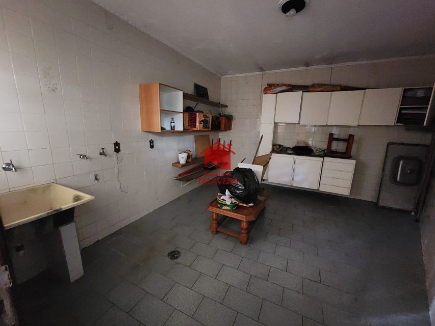 0f39f309-f9ec-4199-9758-c7519bc4326c-TALAVERA CASA Osvaldo Cruz 19833 Casa térrea com 02 dormitórios (01 suíte) e opção de fazer um terceiro dormitório - sala - cozinha - banheiro social - churrasqueira - área de serviço - 03 vagas.

7,5 x 25,00 m