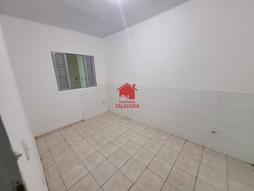 1304ec63-9afd-445c-83aa-59d2252905d9-TALAVERA CASA Osvaldo Cruz 19084 Casa  de 80m² com 03 dormitórios, 01 sala, 01 cozinha , 01 banheiro,01 área de serviço , 01 vaga de garagem.

Imóvel fica bem localizado .

Vamos visitar?
