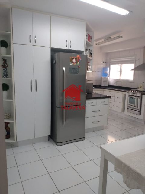 18354e5c-7f38-4cfb-9845-1d4b76ee4d29-TALAVERA APARTAMENTO Santa Paula 17815 VENDA
BR. SANTA PAULA - SÃO CAETANO DO SUL - SP

?? Alegre Gran Condominium
145m²
03 suítes
sala ampliada
andar alto - frente
04 vagas
lazer completo

1.650.000,00 venda
1.050,00 condomínio/média mês
183,00 IPTU/mês

Vamos agendar uma visita?