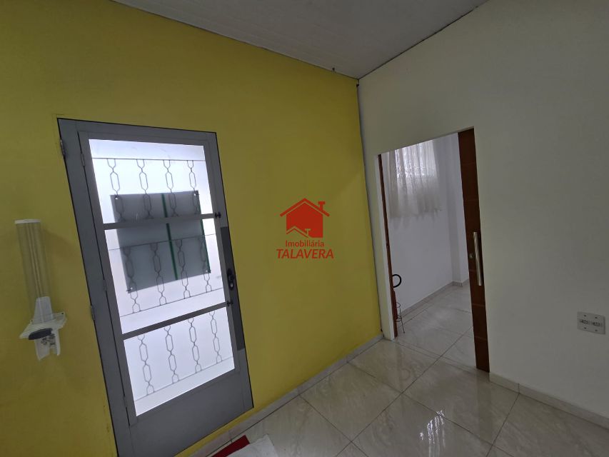 1979ae42-0755-4993-8c6f-da03ce72b4a5-TALAVERA SALAO COMERCIAL Ceramica 21046 Comercial com 40m
01 w.c
água e luz dividem 