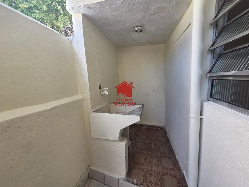 1d8c901c-cfba-4b87-acd4-73d9c9eabda7-TALAVERA CASA Santa Maria 20379 01 Dormitório , 01 sala ,01 cozinha ,01 área de serviço 


Agua divide por pessoa 

Luz individual 

Imovel fica bem localizado 



Vamos Visitar ?
