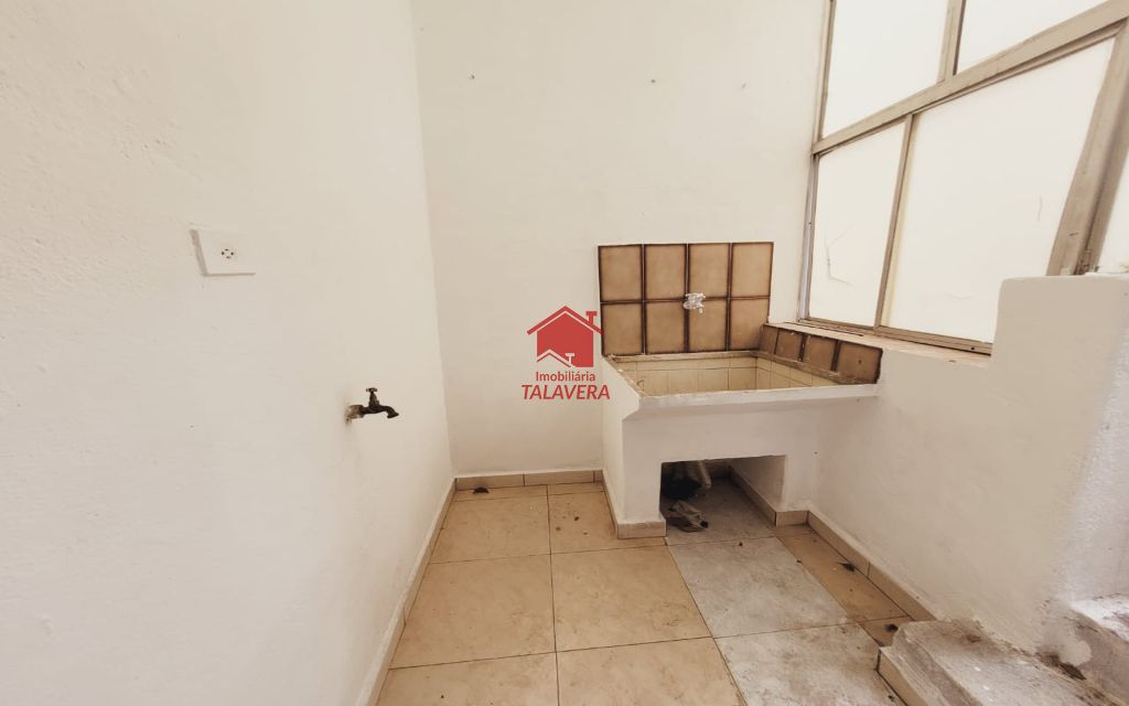 1f628ecb-43cb-472d-b554-253ecb2248e0-TALAVERA CASA Ceramica 15571 Casa Assobradada Residencial!

Principais características:
02 Dormitório, 01 Sala, 01 Cozinha, 01 Banheiro, 01 Área de serviço, Laje ampla, 01 Vaga.



Vamos visitar?