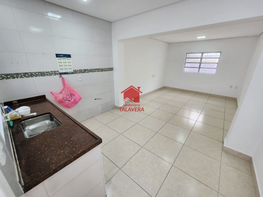 23f00763-94c8-4e22-a093-165bda873714-TALAVERA CASA Osvaldo Cruz 19994 Apartamento de 260m² com 02 dormitórios, 01 sala, 01 cozinha ,02 banheiros, 01 copa ,01 área de serviço  01 quintal , 05 vagas  de garagem.

Imóvel fica próximo á Visconde de Inhauma .

Vamos visitar?
