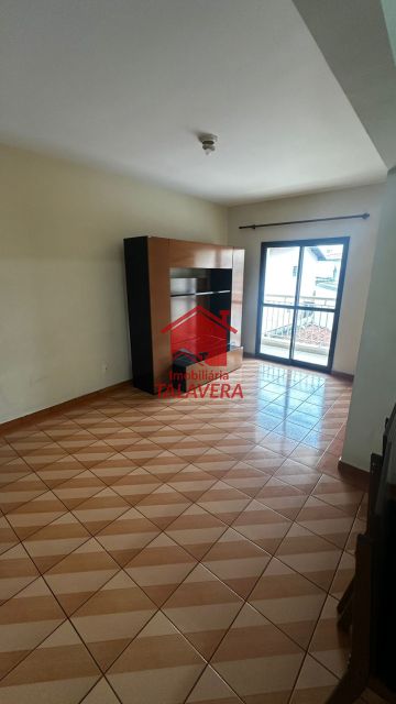 25f9a11d-0454-465e-966b-8fdcdb456730-TALAVERA APARTAMENTO Santa Maria 21150 Apartamento de125,28m² com 03 dormitórios sendo 01 suíte com armários, 01 sala para 02 ambientes, 01 cozinha planejada, 01 banheiro social, 01 área de serviço.

02 vagas de garagem 

Prédio com elevador , portaria , salão de festas e jogos


Imóvel fica bem localizado .

Vamos visitar?
