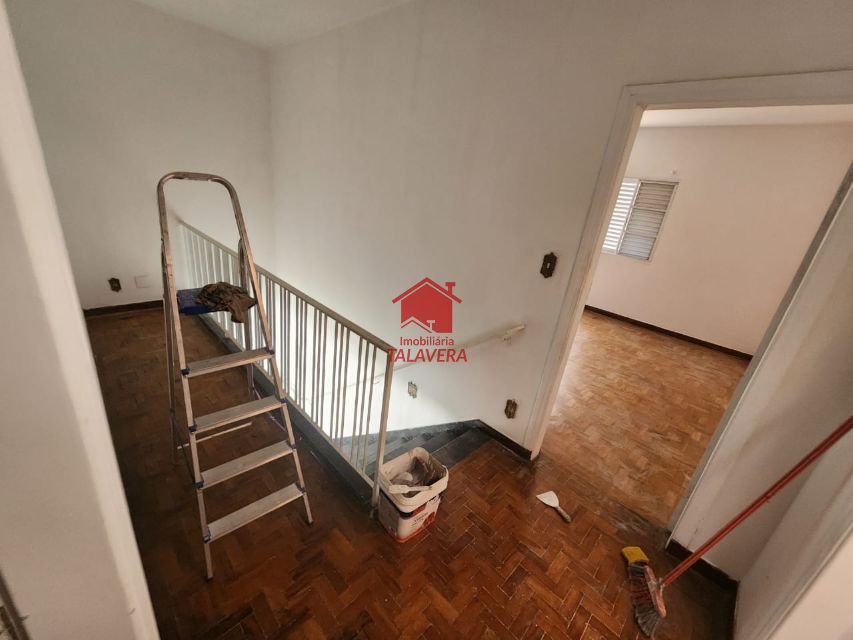 2635c631-4500-4172-ad9b-5aa32ca9e2da-TALAVERA CASA Osvaldo Cruz 19427 Sobrado  de 120m² com 03 dormitórios sendo 01 suíte, 01 sala, 01 cozinha ,01 banheiro social, 01 área de serviço, 01 quintal com churrasqueira, 03 vagas de garagem .

Imóvel fica bem localizado .

Vamos visitar?
