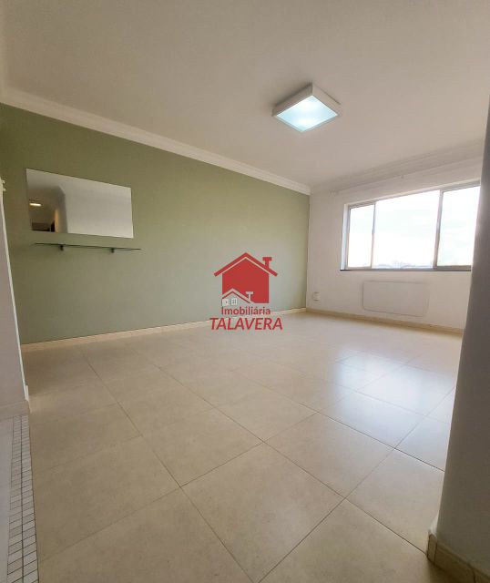 26f27973-ef5f-48ca-8009-f1bfb5ca5016-TALAVERA APARTAMENTO Osvaldo Cruz 19873 Dimensões, características e localização do imóvel:

Apartamento com planejados de 76,12m² com 02 dormitórios - 01 sala para 02 ambientes - 02 banheiros - 01 área de serviço – 01 vaga determinada.

Apartamento arejado - planejados - piso de porcelanato em todo apto - somente escada

Imóvel fica próximo do comércio da rua Visconde de Inhaúma, Parque Chico Mendes, Park Shopping São Caetano e Hospital São Luiz.

Vamos visitar?
