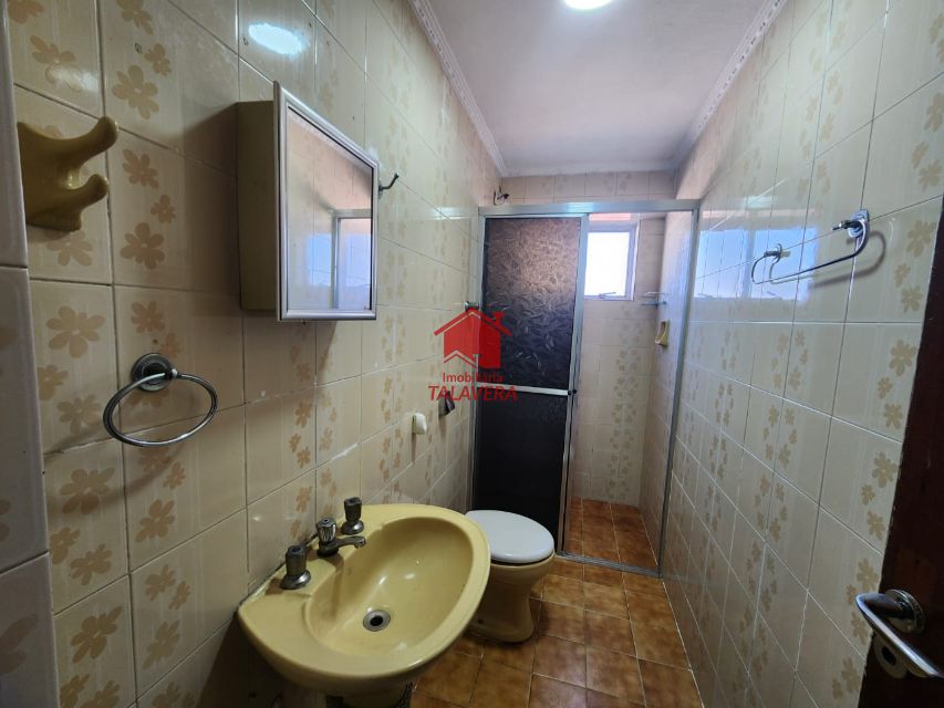 2800b7fe-d068-422c-afbe-d8ac2e0ae574-TALAVERA APARTAMENTO Santa Paula 19549 Apartamento de 65m² com 02 dormitórios, 01 sala , 01 cozinha ,01 banheiro social, 01 área de serviço, 01 vaga de garagem .

Imóvel fica próximo ao Joanin da Oswaldo Cruz 

Vamos visitar?
