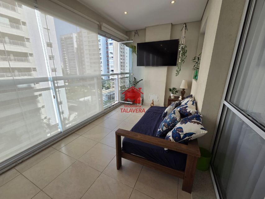 28ce425d-7d1f-4a73-90a5-78e3a009e6c5-TALAVERA APARTAMENTO Espaco Ceramica 20493 Apartamento á venda 135 m com 3 dormitórios sendo 3 suítes, Alto Padrão Mobiliado, com varanda (sacada) gourmet, com conforto e sofisticação no melhor de São Caetano do Sul.
Apartamento mobiliado. 2 vagas.
Características do imóvel:
3 suítes ( dormitórios ) espaçosas, com acabamentos de bom gosto
Sala espaçosa com 2 ambientes, lavabo e iluminação natural abundante
Varanda gourmet com churrasqueira e fechamento em vidro perfeita para receber seus familiares e seus amigos
Cozinha ampla, planejada, integrada ao espaço com estilo e praticidade
Área de serviço com banheiro.
2 vagas de garagem privativas e bem localizadas

Vamos visitar?