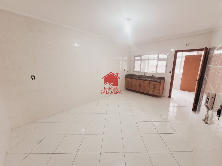 29226060-4432-4601-886b-859a5ee5c4d2-TALAVERA APARTAMENTO Olimpico 17479 Dimensões, características e localização do imóvel:

96m² com 3 dormitórios (01 suíte) - sala 02 ambientes com sacada e lavabo - 01 cozinha - 01 banheiro social - 01 área de serviço – 01 vaga.

Vamos visitar?
