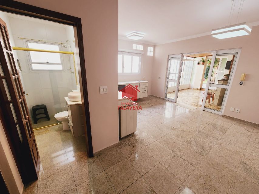 2f0fdd57-a4ce-41e5-9439-3099b0020150-TALAVERA SOBRADO Sao Jose 17091 Ótimo Sobrado Residencial / Comercial 


O imóvel encontra-se com fácil próximo da Visconde com acesso a Comércios, Padarias e muito Mais. 


03 dormitórios sendo 01 suíte com closet, 03 banheiros, 01 copa, 01 cozinha, 01 área de serviço, 01 área gourmet arborizada, 01 depósito com 20m .

03 Vagas de garagem.

Vamos visitar?
