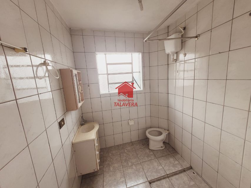 30fc6320-4457-4ea3-9e9d-8e97c5e2fd45-TALAVERA APARTAMENTO Osvaldo Cruz 16842 Apartamento com 01 dormitório, 01 cozinha, 01 sala, 01 banheiro social, 01 área de serviço.

Sem vaga. Sem elevador.
Apartamento fica no primeiro andar.