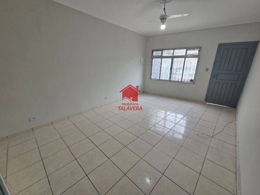 31f588a9-cdc5-4a6f-87e4-19bf9914c1f9-TALAVERA CASA Sao Jose 21113 Sobrado  de 100m² com 02 dormitórios, 01 sala , 01 cozinha ,01 banheiro social, 01 área de serviço, 01 lavabo , 01 vaga de garagem.

Imóvel fica bem localizado .

Vamos visitar?
