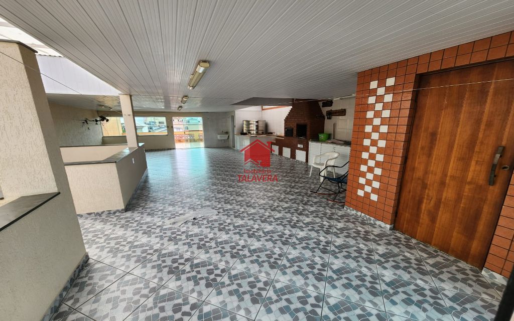 3487f7a4-e10d-415f-8326-5e5ec36d17f8-TALAVERA CASA Nova Gerty 14748 Ótimo Imóvel Residencial e/ou Comercial!

A região é ótima para você que busca praticidade, segurança e entretenimento, agende já uma visita!

Dimensões e características do Imóvel:
Área Construída: 572m²
Frente: 8,00m²
Fundos: 27,00m²
6 Banheiros - 5 Dormitórios - 1 Suíte - 15 Vagas - Área Gourmet (Churrasqueira) - Cozinha - Elevador - Interfone - Sacada - Sala 2 ambientes - Salão de Festa. 

Vamos visitar?